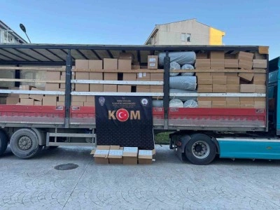 Ordu’da bir tır dolusu boş makaron ele geçirildi