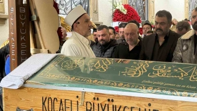 Ortağını &ouml;ld&uuml;rm&uuml;şt&uuml;, 3 sene &ouml;nce de kız arkadaşını yaralamış