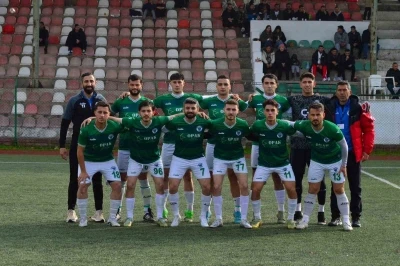 Gen&ccedil;lerbirliği Spor kayıpsız devam ediyor