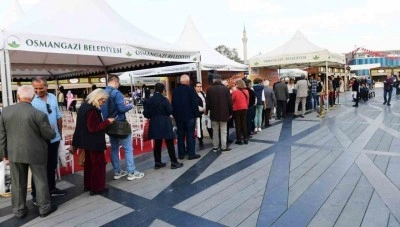 Osmangazi Kitap Fuarı 8&rsquo;inci g&uuml;n&uuml;nde de doldu taştı