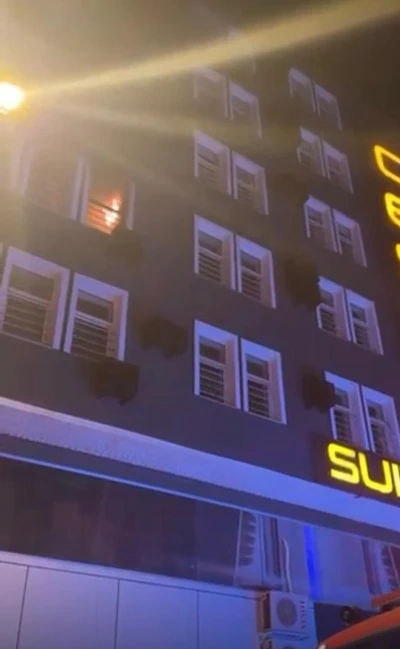 Otel odasındaki yangın itfaiye ve 112&rsquo;yi alarma ge&ccedil;irdi