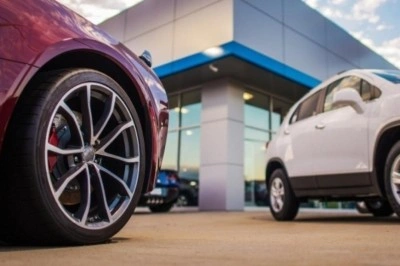 Otomobil kadar motosiklet var