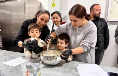 &Ouml;zel bireyler mutfağa girdi, hem eğlendiler hem pişirdiler