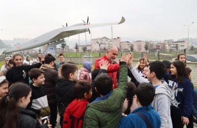 &Ouml;zel &ouml;ğrenciler Canik&rsquo;te bilimle tanıştı