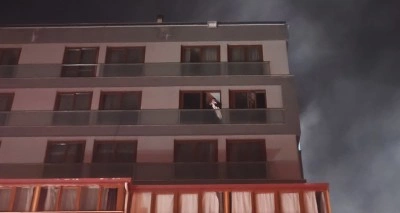 Pamukkale’de 7 katlı rezidansta yangın çıktı