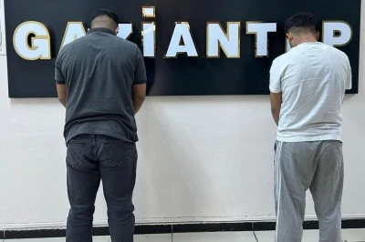 Parkta Havaya Ateş Açan 2 Kişi Suçüstü Yakalandı