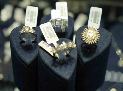 Pırlantadan vazgeçilmiyor ama alanların sayısı azalıyor