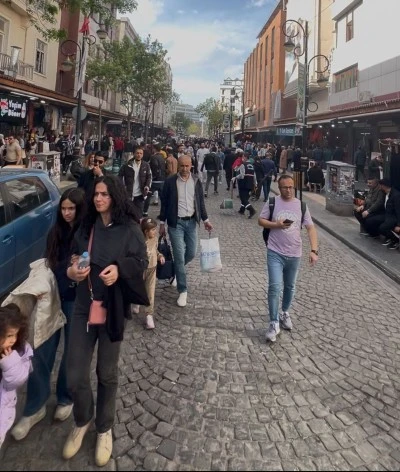 PKK silah bırakmaya hazırlanıyor: Diyarbakır halkından terörsüz Türkiye sürecine tam destek