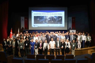 Prof. Dr. Koç: Yalnızca bilgi aktarmakla kalmamalı, öğrenmeyi de sevdirmeliyiz