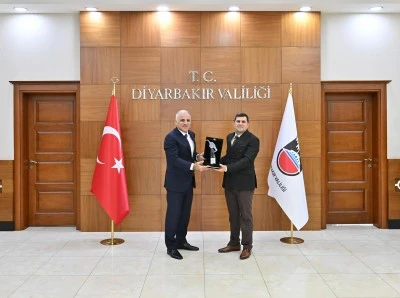 P&Uuml;İS&rsquo;ten Vali Zorluoğlu&rsquo;na Ziyaret