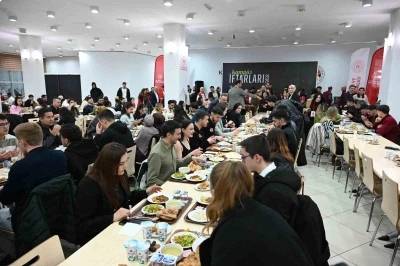 Kamp&uuml;s İftarları etkinliği gen&ccedil;leri aynı sofrada buluşturdu