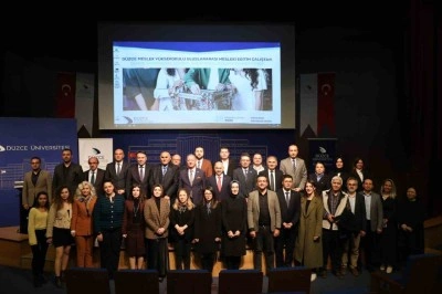 Rekt&ouml;r S&ouml;zbir: "D&uuml;zce &Uuml;niversitesi&rsquo;nde 3+1 eğitim modeline ge&ccedil;tik"