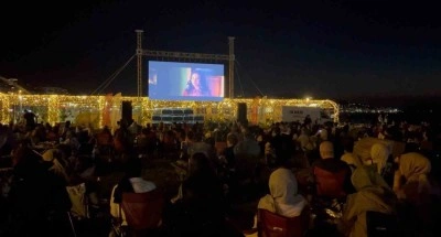 O ilimizde açık hava sinemasına etkinliğine ilgi