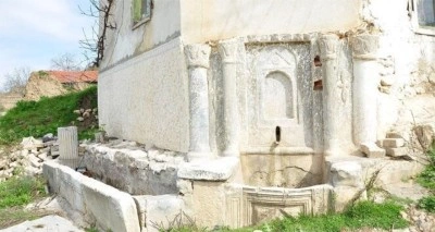 Roma d&ouml;nemi mermer &ccedil;eşme tahrip edildi