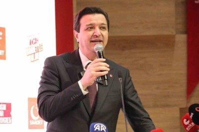 Saadet Partisi’nin 8. Olağan İzmir İl Kongresi gerçekleşti