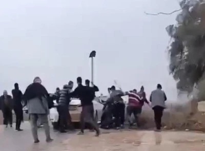 Şanlıurfa&rsquo;da Kazma ve K&uuml;rekler Havada U&ccedil;uştu