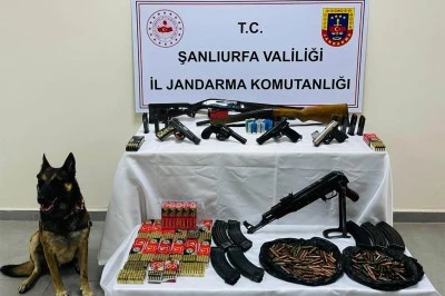 Şanlıurfa'da Kalaşnikof ve 1300'den Fazla Mermi Ele Geçirildi