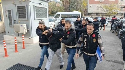 Şanlıurfa&rsquo;da silahlı saldırıya ilişkin 4 ş&uuml;pheli adliyede
