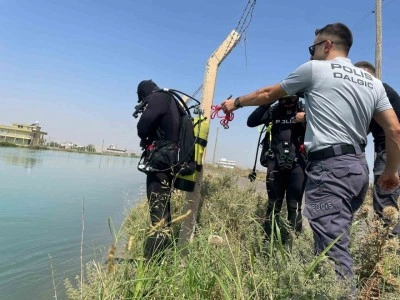 Komşuda sulama kanalında kaybolan genç aranıyor