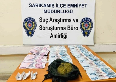 Sarıkamış’ta uyuşturucu ele geçirildi