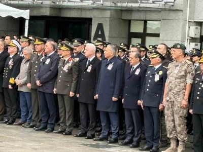 Şehit polis memuru Emre Albayrak i&ccedil;in İstanbul İl Emniyet M&uuml;d&uuml;rl&uuml;ğ&uuml;nde t&ouml;ren d&uuml;zenlendi
