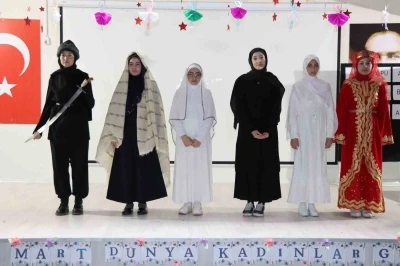 İmam Hatip Lisesi&rsquo;nden 8 Mart D&uuml;nya Kadınlar G&uuml;n&uuml; programı