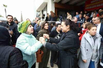 Selçuk Belediyesi çalışanları Meryem Ana Evi otoparkı için toplandı