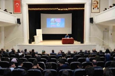 Sezai Karako&ccedil;, vefatının 4&rsquo;&uuml;nc&uuml; yılında anıldı