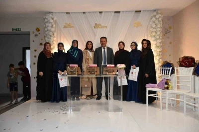 Kur&rsquo;an Kursu&rsquo;nda hafızlık sevinci