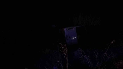 Siirt&rsquo;te iş&ccedil;ileri taşıyan otob&uuml;s devrildi: 17 yaralı