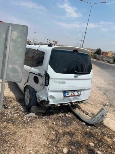 Siirt&rsquo;te maddi hasarlı trafik kazası