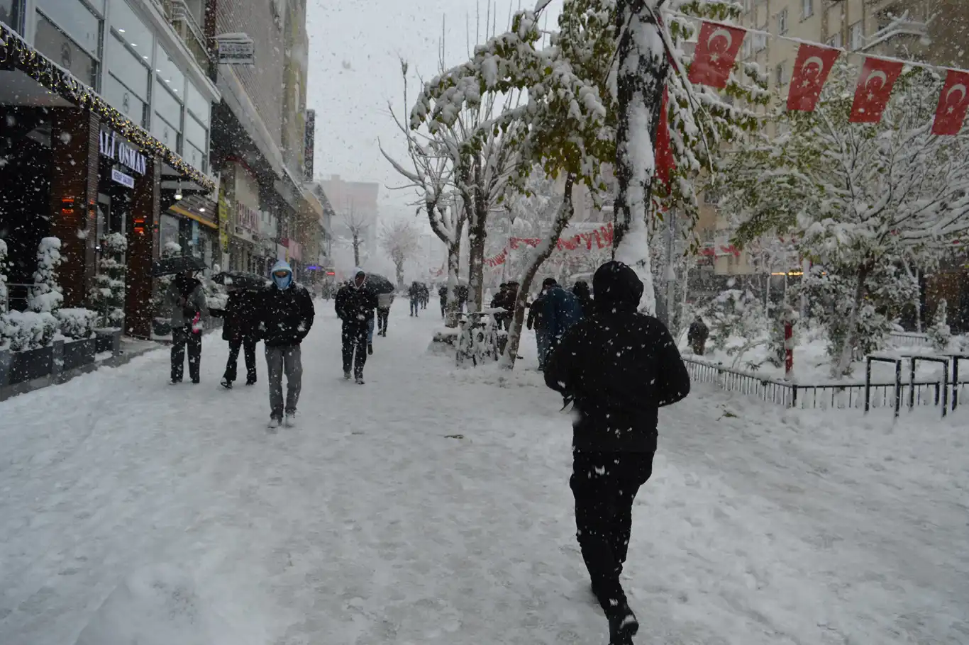 Siirt ve Şırnak İ&ccedil;in Kuvvetli Yağış ve Kar Uyarısı