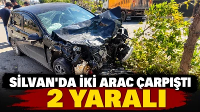 Silvan&rsquo;da iki ara&ccedil; &ccedil;arpıştı: 2 yaralı
