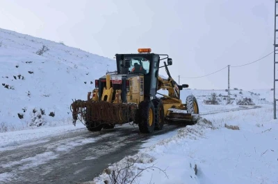 Sivas&rsquo;ta 432  yerleşim yerinin yolu ulaşıma kapalı