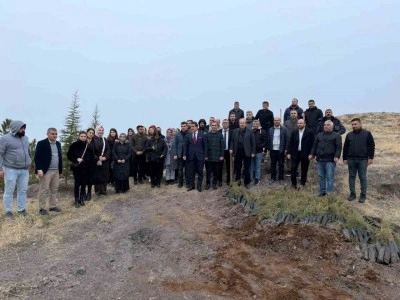 Sivrice&rsquo;de &Ouml;ğretmenler G&uuml;n&uuml;&rsquo;nde anlamlı etkinlik