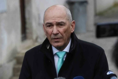 Slovenya&rsquo;da aşırı sağcı Jansa başbakan se&ccedil;ildi