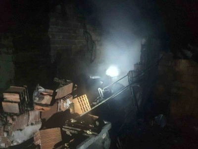 S&ouml;ğ&uuml;t&rsquo;te ev yangını