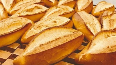 Somun Ekmeğin Üzerindeki Tek Çizgi 699 Yıllık Osmanlı Geleneğini Yaşatıyor