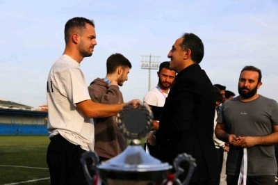 SUB&Uuml; ev sahipliğinde d&uuml;zenlenen &Uuml;NİLİG Futbol B&ouml;lge Şampiyonası tamamlandı