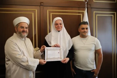 Sultan 2. Abd&uuml;lhamid'in hayatı ve kişiliğinden etkilenen Alman kadın M&uuml;sl&uuml;man oldu