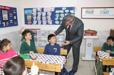 Sünnetci, öğrencilerle buluştu