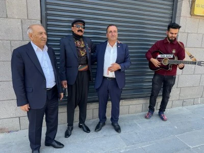 Sur’da Barışın Türküsü Yükseliyor