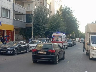 Sur&rsquo;da kahvehanede oyun oynarken bayıldı