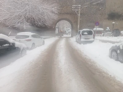 Sur'da Kar Yağışı Sonrası Su Kesintisi