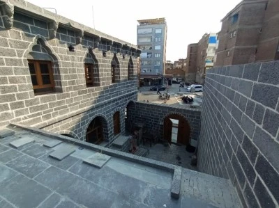 Sur’da Tarihi Doku Yeniden Canlanıyor