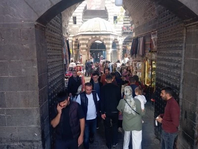 Sur’da Yoğunluk Hafta İçi de Sürüyor