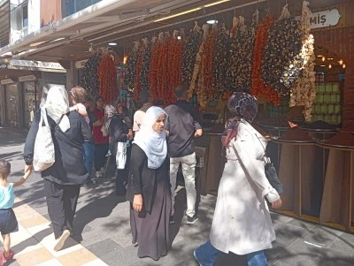 Sur İçinde Yöresel Kurutmalıklara Yoğun İlgi