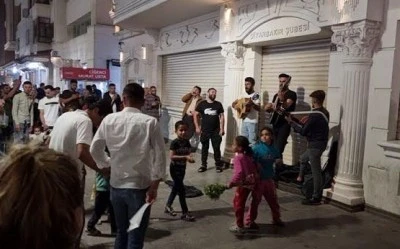 Sur’un Taş Sokaklarında Müzik Yankılanıyor