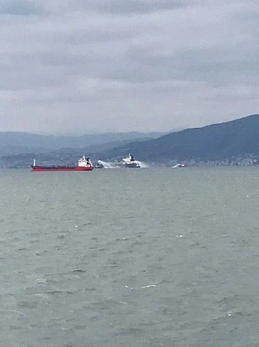  Tanker Gemisinde Yangın:  Ölü ve yaralı yok 