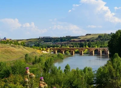 Tarihi Dokusu ile Diyarbakır
